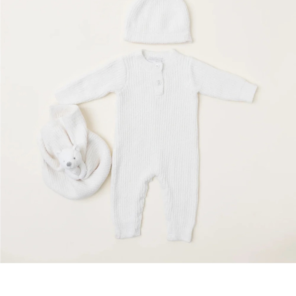 NWT Barefoot Dreams Baby Bundle in Cream